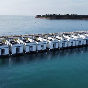 Botel The Sea Novigrad - Bootshaus Floating Sea House, Novigrad Istria